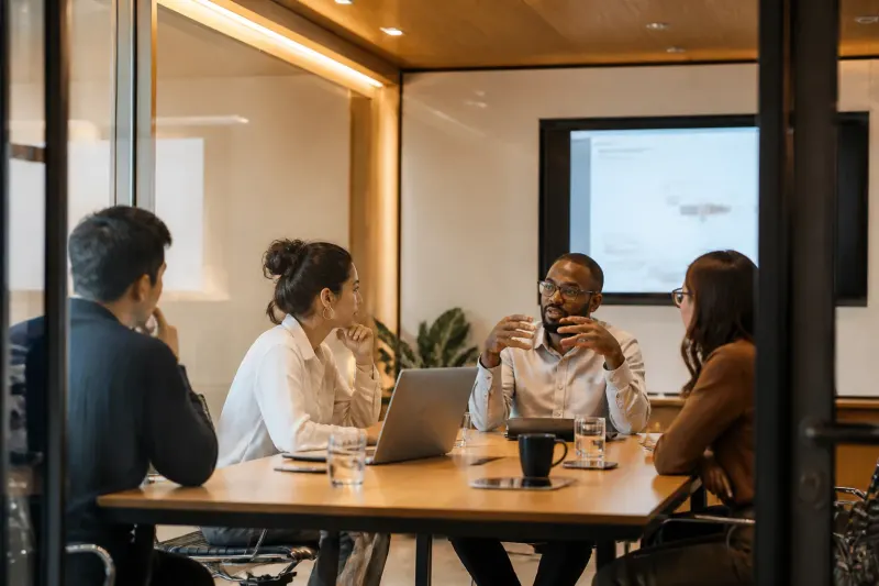 Discussion on biological data sharing problems